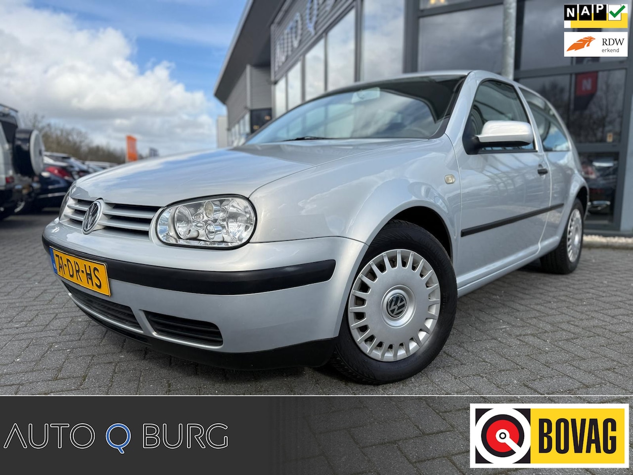 Volkswagen Golf - 1.6 Trendline | 1e eigenaar | Dealer onderhouden | Nieuwe Distributieriem | 106d KM NAP | - AutoWereld.nl