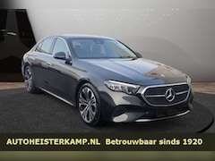 Mercedes-Benz E-klasse - 220 d Avantgarde Distronic 19 Inch MBUX Stoelverwarming Stuurverwarming Camera