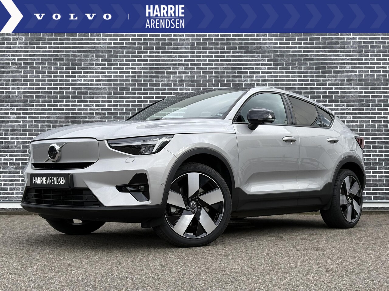 Volvo C40 - Extended Range Ultimate 82kWh | Adaptive cruise control | 360 camera | Trekhaak | Keyless - AutoWereld.nl