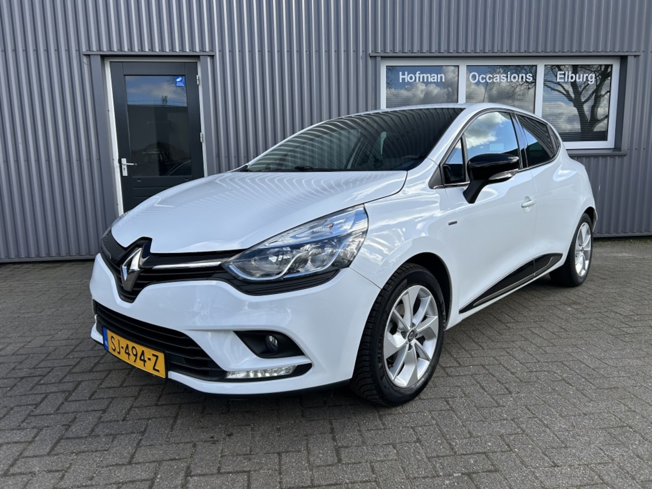 Renault Clio - 0.9 TCe Limited 0.9 TCe Limited - AutoWereld.nl