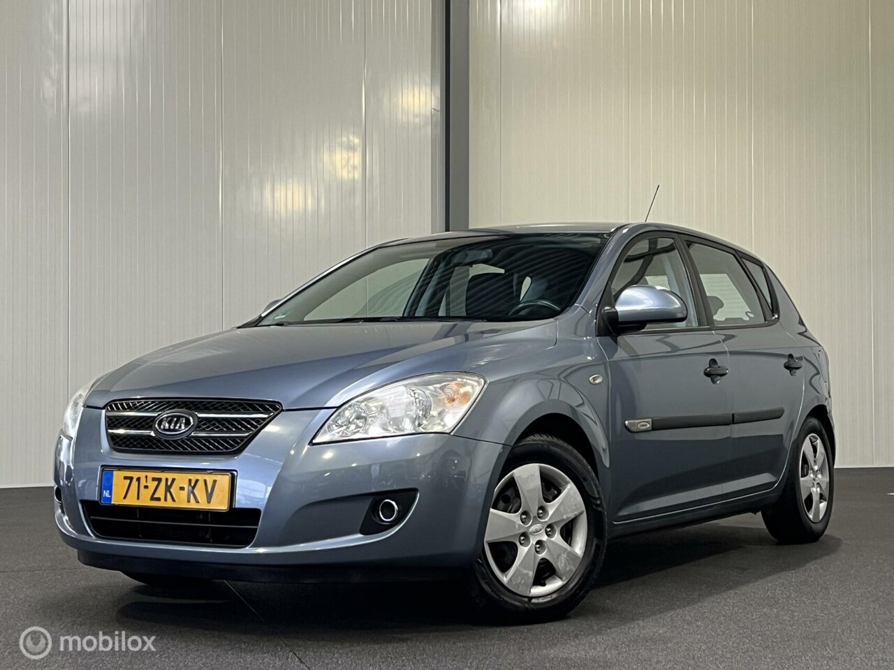 Kia Cee'd - 1.4 X-tra [ NAP trekhaak airco ] - AutoWereld.nl