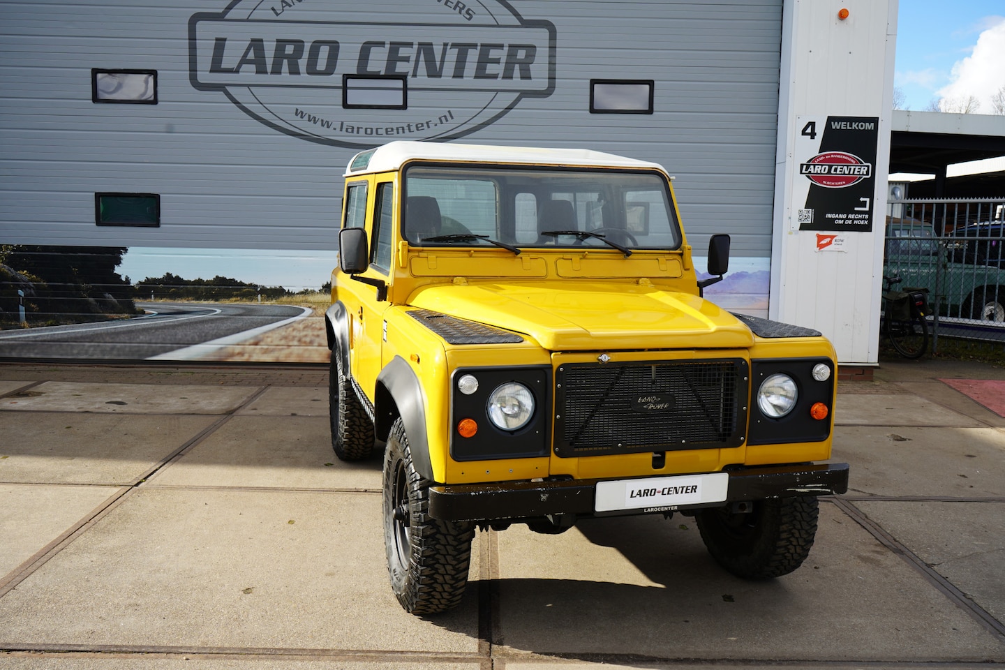 Land Rover Defender 90 - AutoWereld.nl