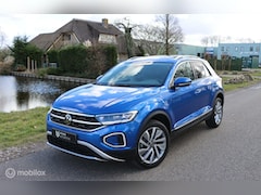 Volkswagen T-Roc - 1.5 TSI / Pano / Leder / Camera / Navi