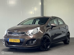 Kia Rio - 1.2 CVVT Super Pack 5-drs [ NAP cruise climate LM ]