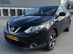 Nissan Qashqai - 1.2 Automaat 2015 / Camera / Pdc / Trekhaak