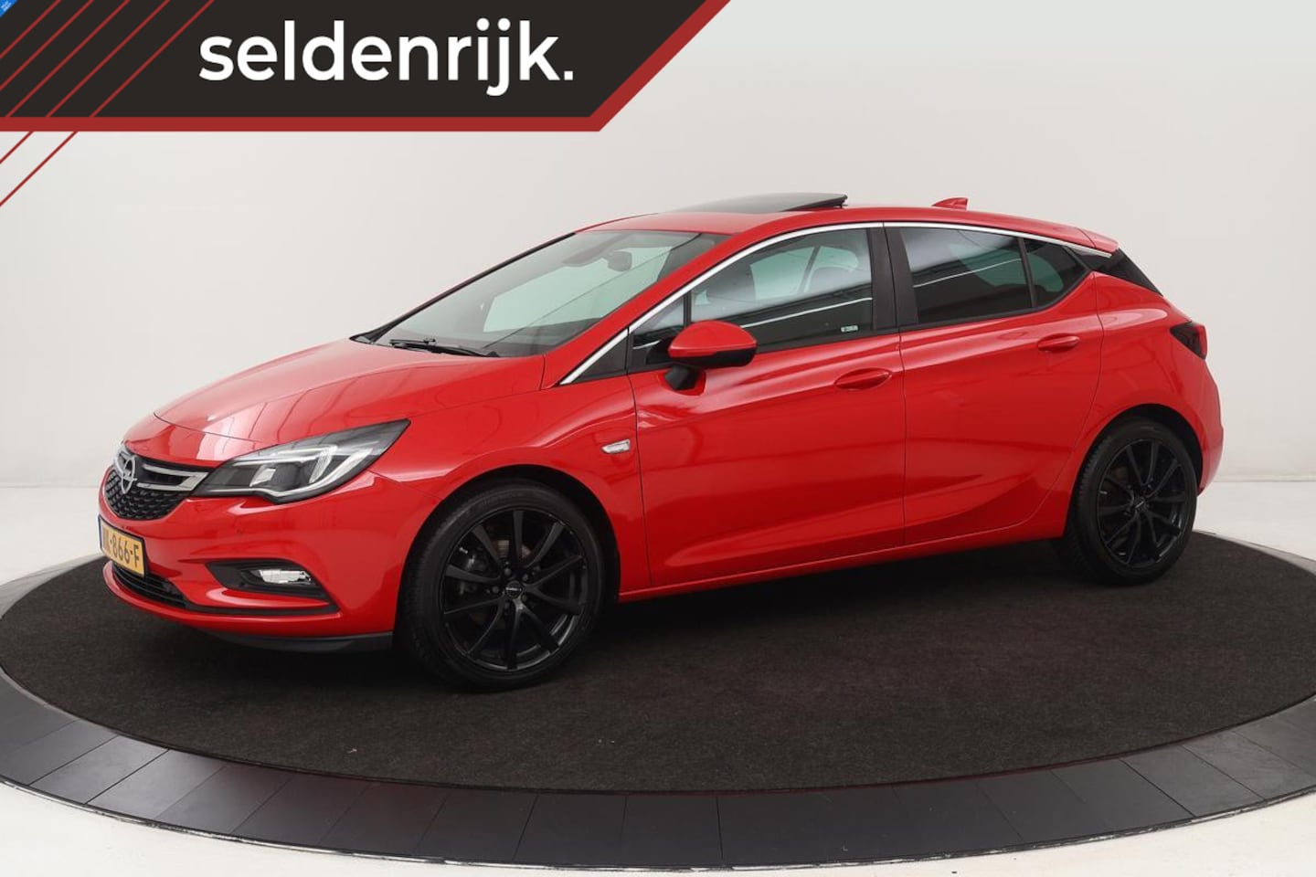 Opel Astra - 1.0 Turbo Online Edition | Schuifdak | Carplay | Camera | PDC | Navigatie | Bluetooth | Cr - AutoWereld.nl