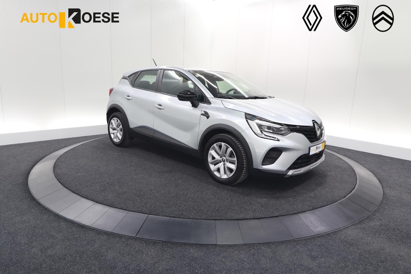 Renault Captur - TCe 90 Evolution | Parkeersensoren | Navigatie | Allseason Banden | Apple Carplay - AutoWereld.nl