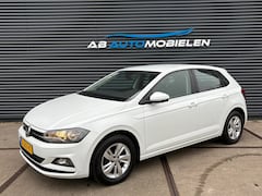 Volkswagen Polo - 1.0 TSI Comfortline CARPLAY/ NAVI