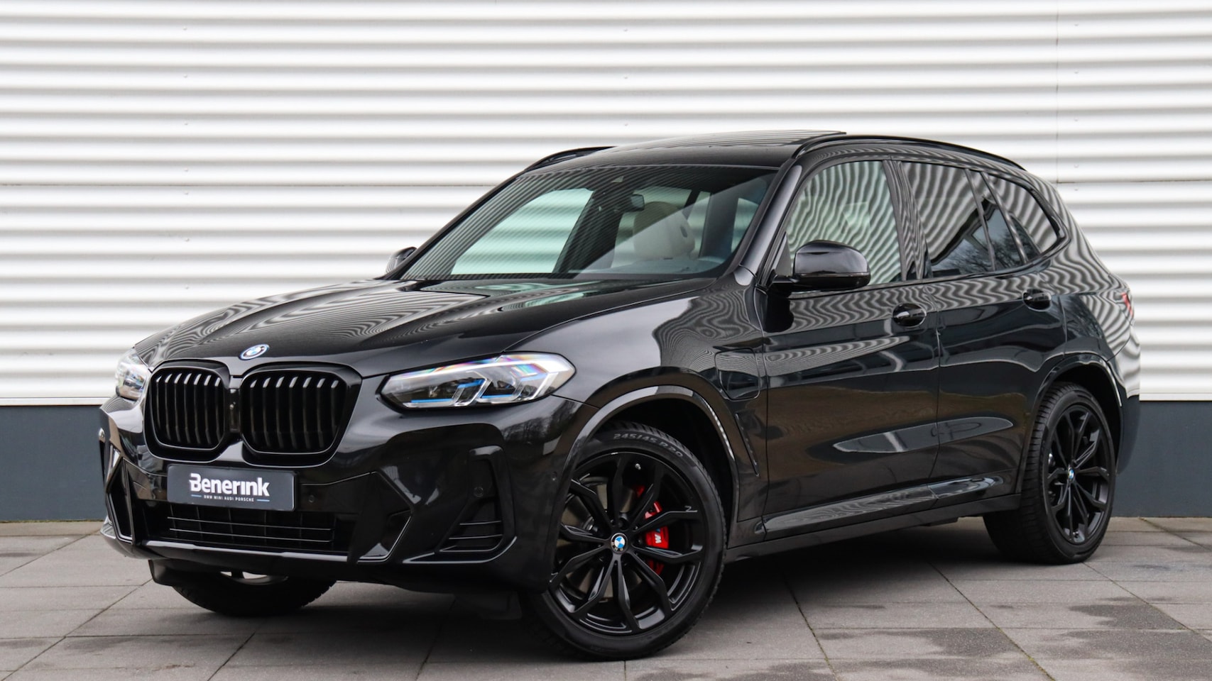 BMW X3 - xDrive30e M-Sport | Head-up | Panoramadak | Laserlight | Parking Assistant Plus - AutoWereld.nl