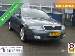 Skoda Octavia - 1.6 Ambiente