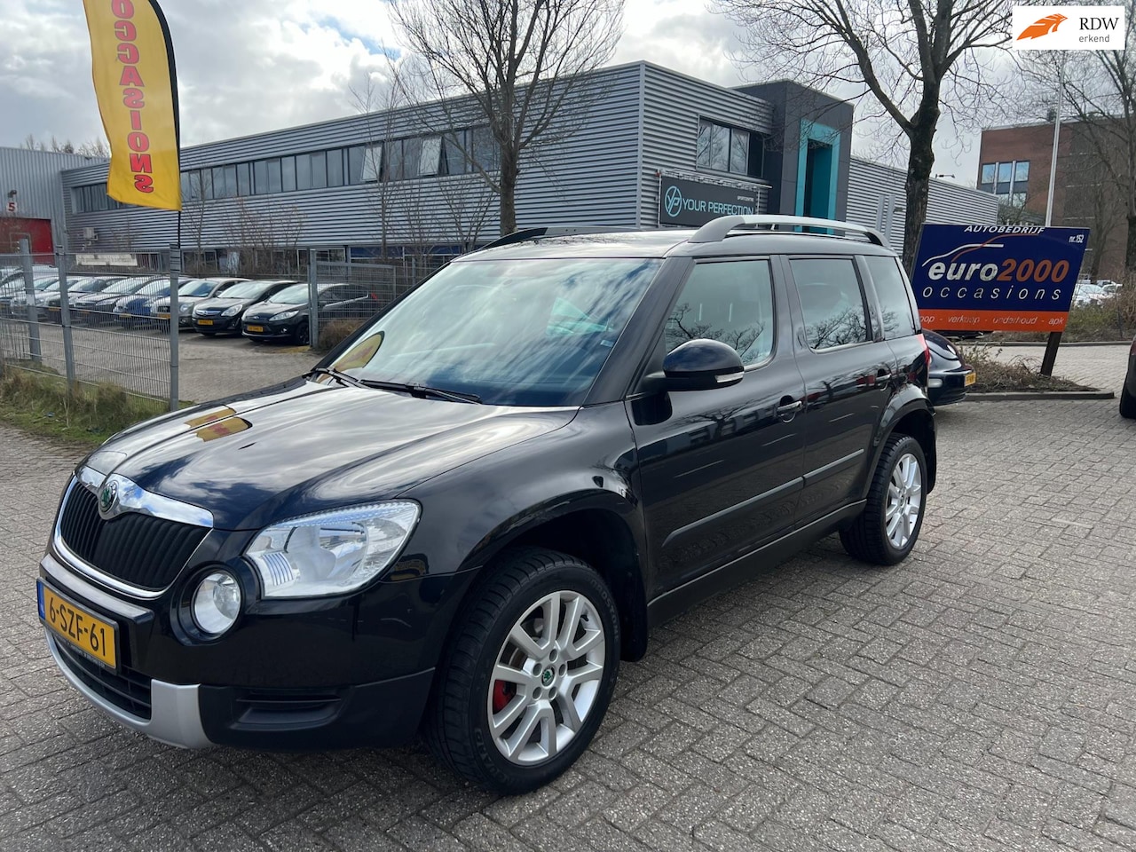 Skoda Yeti - 1.2 TSI Active Plus - AUTOMAAT - TREKHAAK - NETJES ! - AutoWereld.nl