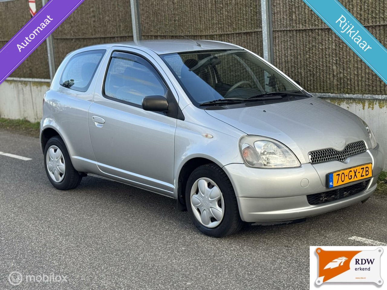 Toyota Yaris - 1.3-16V VVT-i Sol AUTOMAAT/NAP/AIRCO/NWE APK - AutoWereld.nl