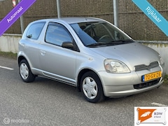 Toyota Yaris - 1.3-16V VVT-i Sol AUTOMAAT/NAP/AIRCO/NWE APK