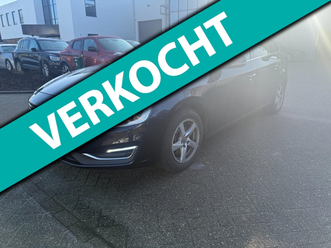 Volvo V60 - 2.0 D4 Nordic+ Bj 2016 Exportprijs EX BPM!!! - AutoWereld.nl