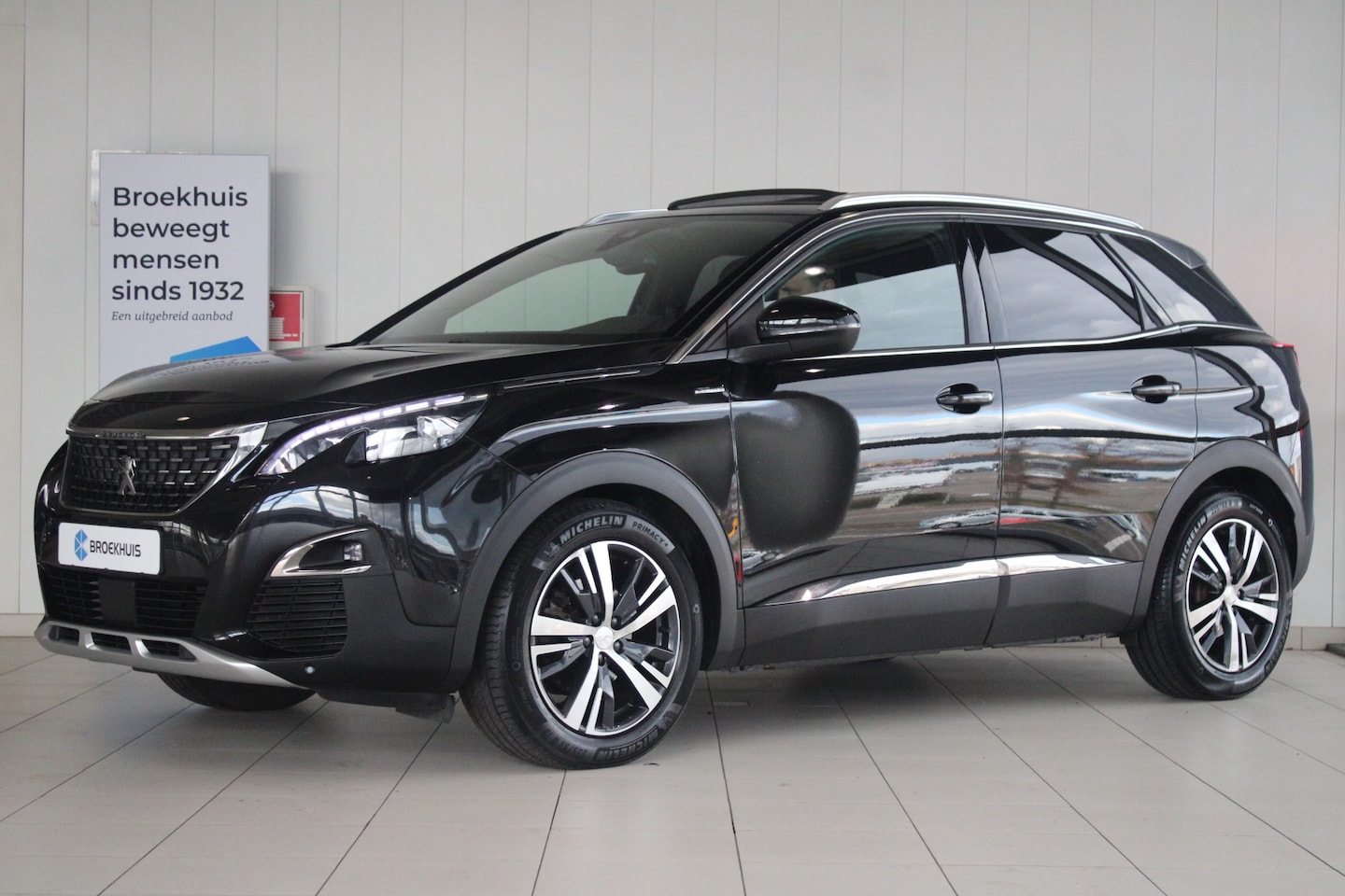 Peugeot 3008 - 1.2 Turbo 130-PK GT Line TREKHAAK | NAVI | CLIMATE | CAMERA | CARPLAY - AutoWereld.nl