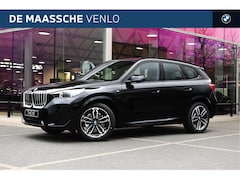 BMW X1 - xDrive25e M Sport Automaat / Sportstoelen / Adaptieve LED / Comfort Access / M Adaptief on