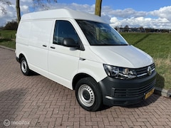 Volkswagen Transporter - 2.0 TSI Benzine L1H2 Hoog + AC