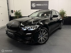 BMW 3-serie Touring - 330e High Executive