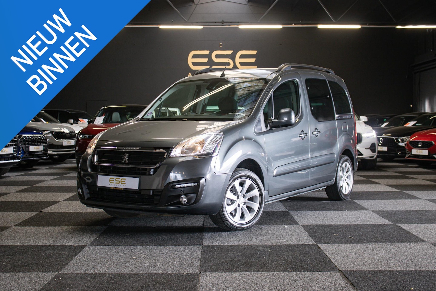 Peugeot Partner Tepee - 1.6 VTi Access Camera | Airco | Cruise - AutoWereld.nl