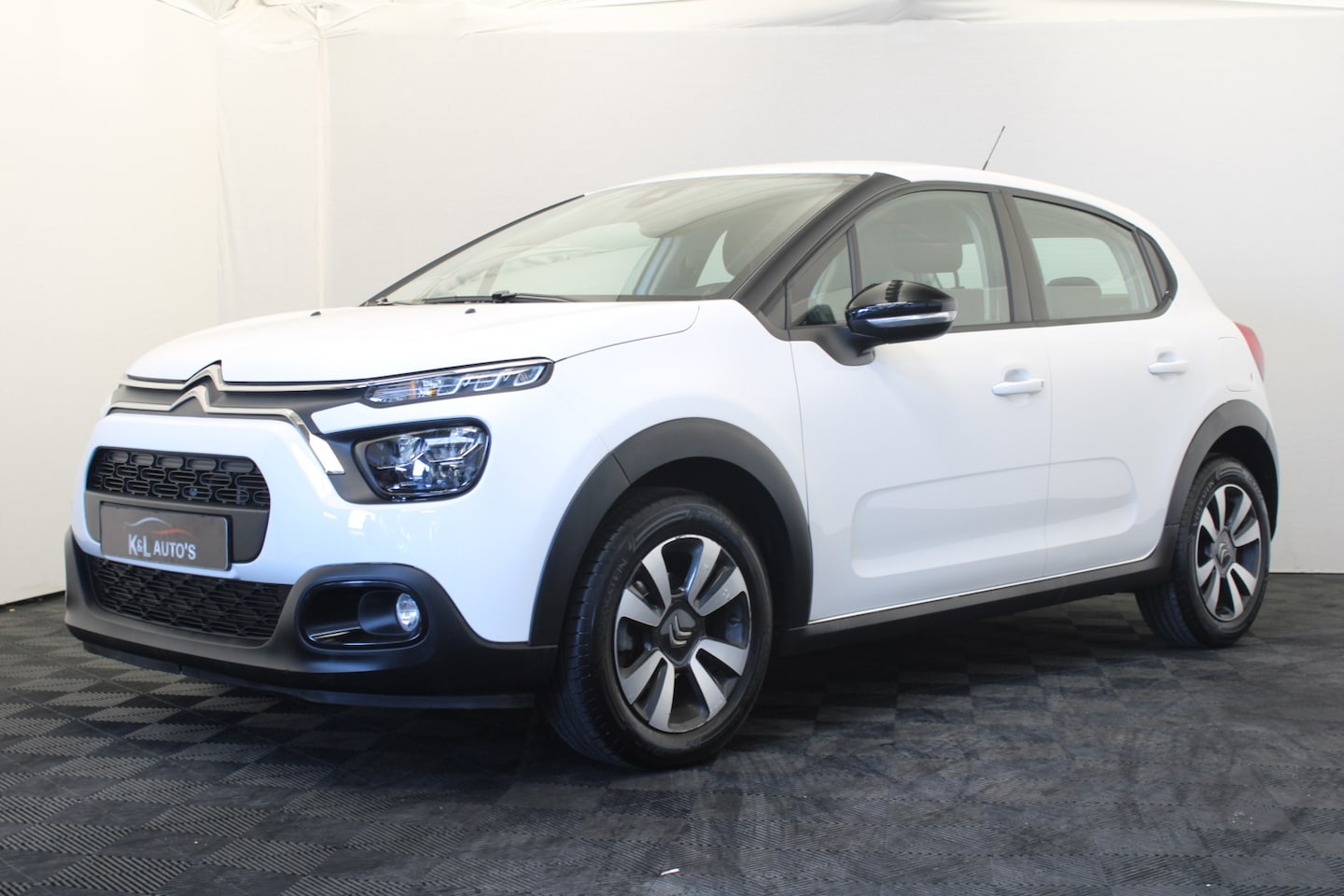 Citroën C3 - 1.2 PureTech Shine |Navi| - AutoWereld.nl