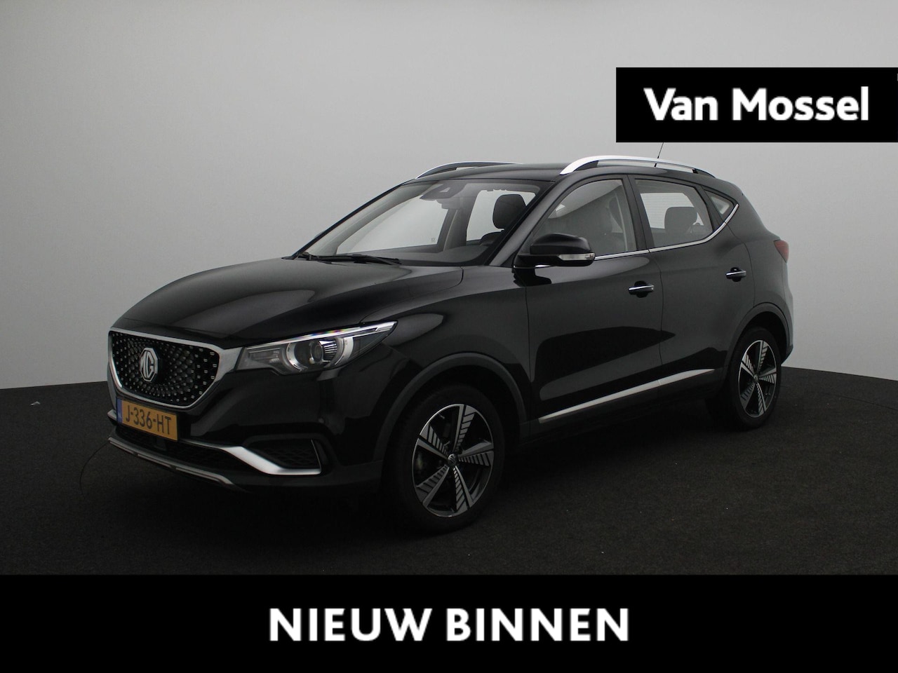 MG ZS - EV Luxury 45 kWh | 1e-Eigenaar | Navi | Panoramadak | Leder | Camera | Apple CarPlay | - AutoWereld.nl