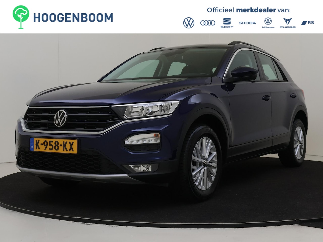 Volkswagen T-Roc - 1.0 TSI Style | Adaptieve cruise control | Airco | Parkeersensoren | Bluetooth | DAB Ontva - AutoWereld.nl