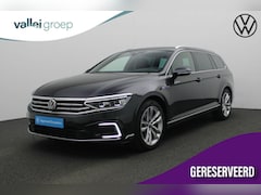 Volkswagen Passat Variant - 1.4 TSI 218PK DSG PHEV GTE Business | Trekhaak | IQ Light | Leder/alcantara | Achteruitrij