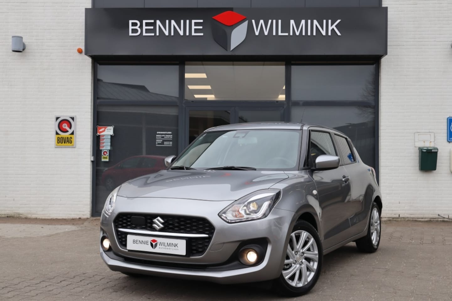 Suzuki Swift - 1.2 Select Hybrid AdaptiveCruise/Apple/AndroidAuto - AutoWereld.nl