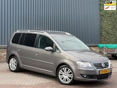 Volkswagen Touran - 1.4 TSI Highline 7p |Xenon |Cruise |Stuurbed |Lmv |Nap |Boekjes