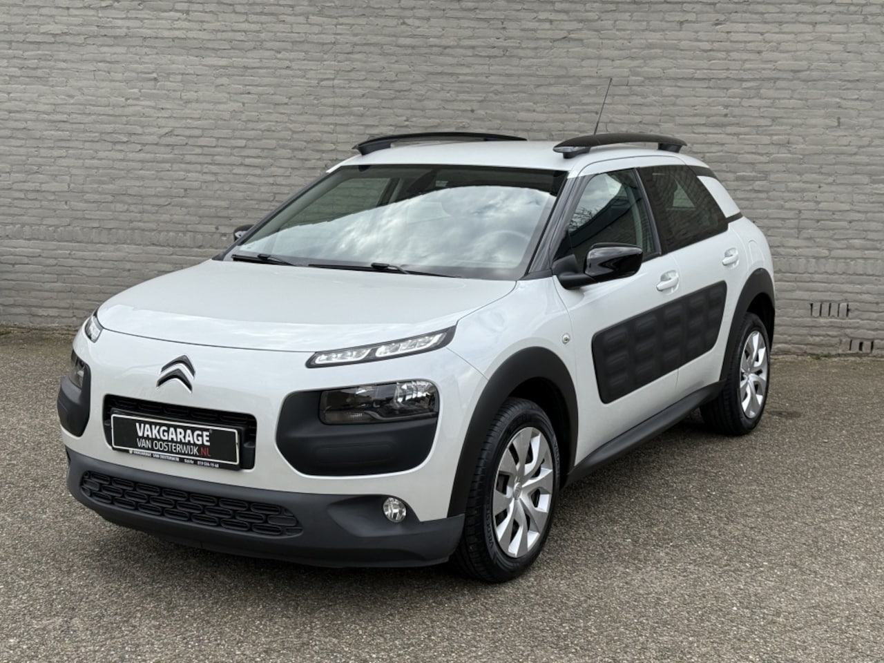 Citroën C4 Cactus - 1.2 PureT. Business - AutoWereld.nl