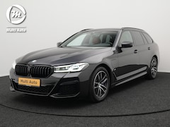 BMW 5-serie Touring - 530e xDrive M-Sport Plug In Hybrid | PHEV | Carplay | Sfeerverlichting | 360 Camera | Elec