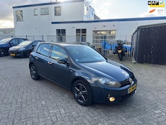 Volkswagen Golf - 1.2 TSI Highline BlueMotion