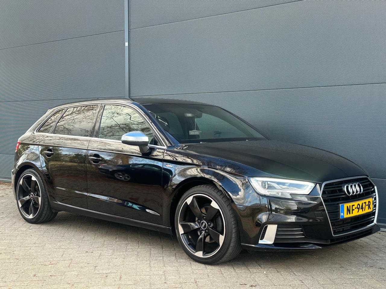 Audi A3 Sportback - 1.6 TDI Sport S-LINE Edition|S-tronic|Camera|Navi|Trekhaak|Clima - AutoWereld.nl