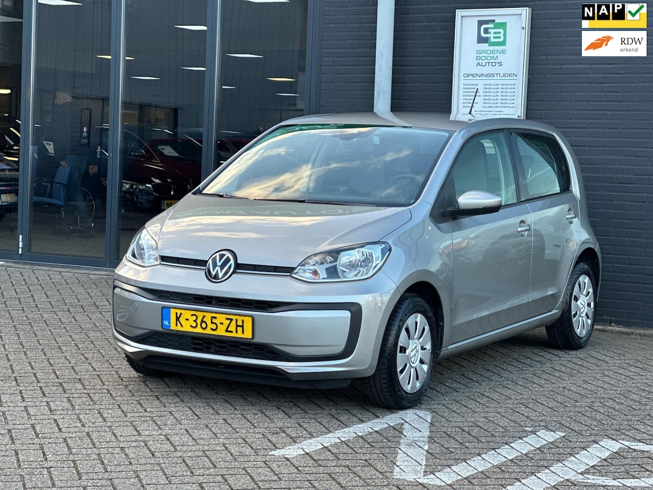 Volkswagen Up! - 1.0 BMT move up!/1STE EIG/5-DRS/AIRCO/NL-AUTO NAP - AutoWereld.nl