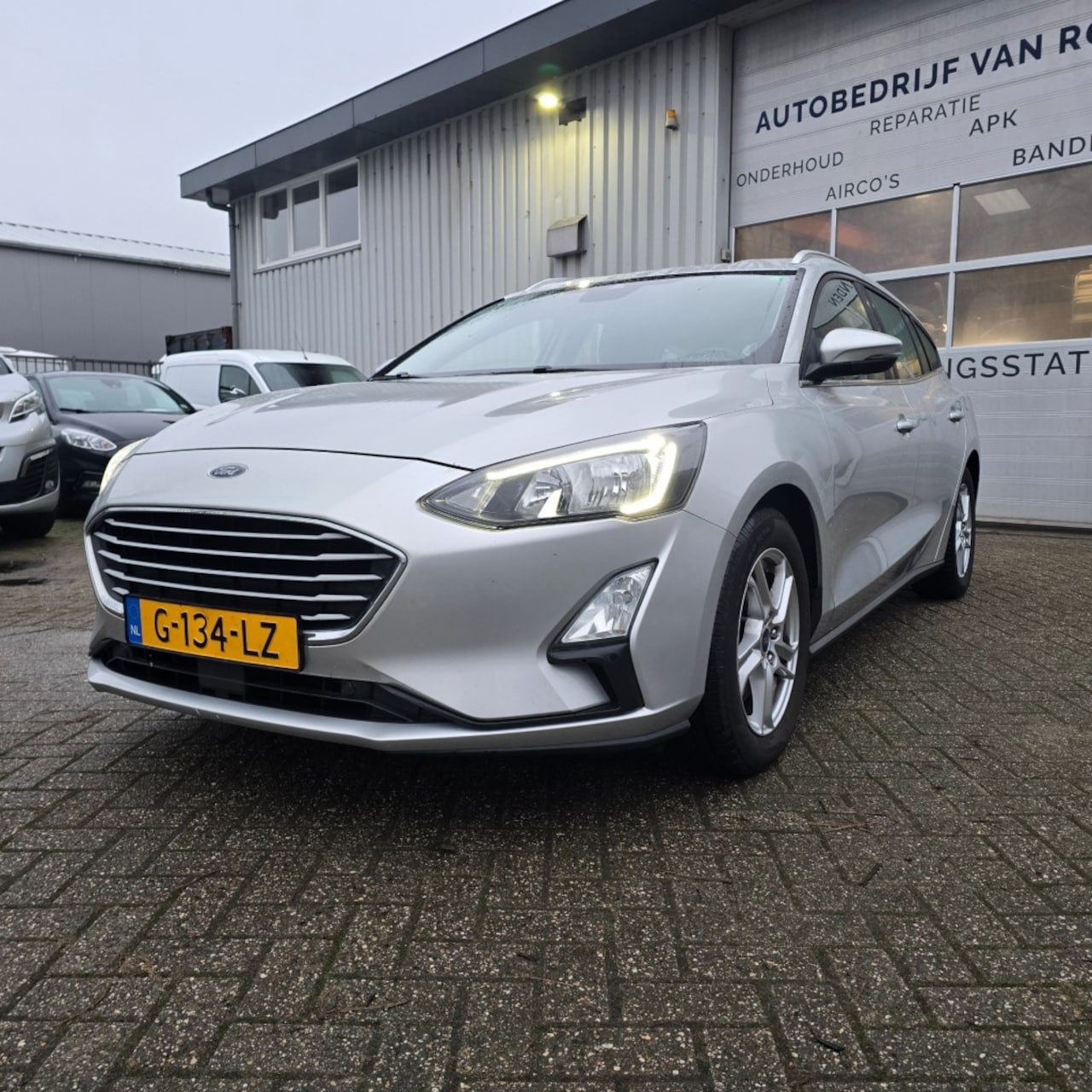 Ford Focus Wagon - 1.0 Ecoboost  Wagon Trend Business  Edition - AutoWereld.nl