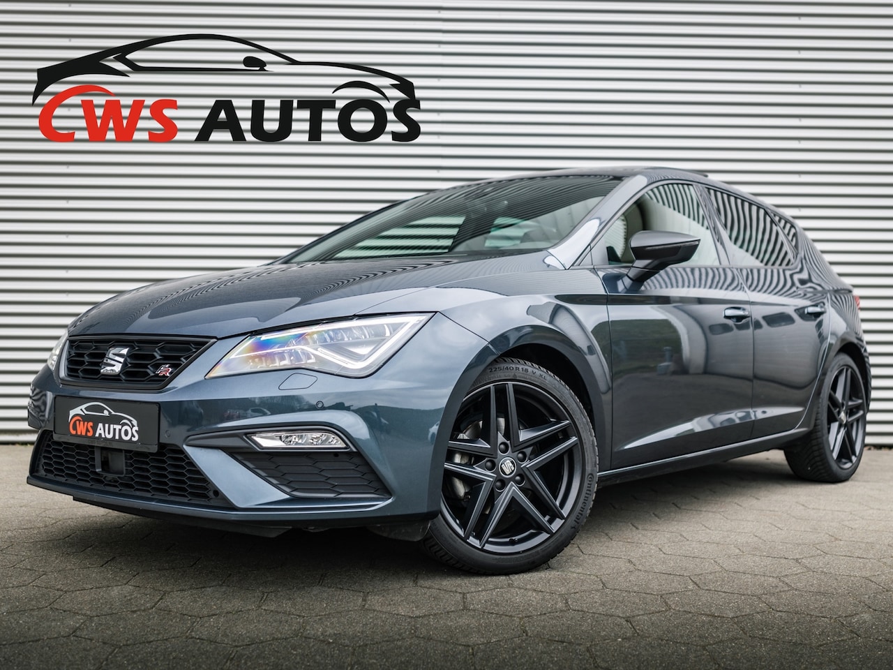 Seat Leon - 1.5 TSI FR BLACK LINE VIRTUAL BEATS ACC PANO DSG - AutoWereld.nl