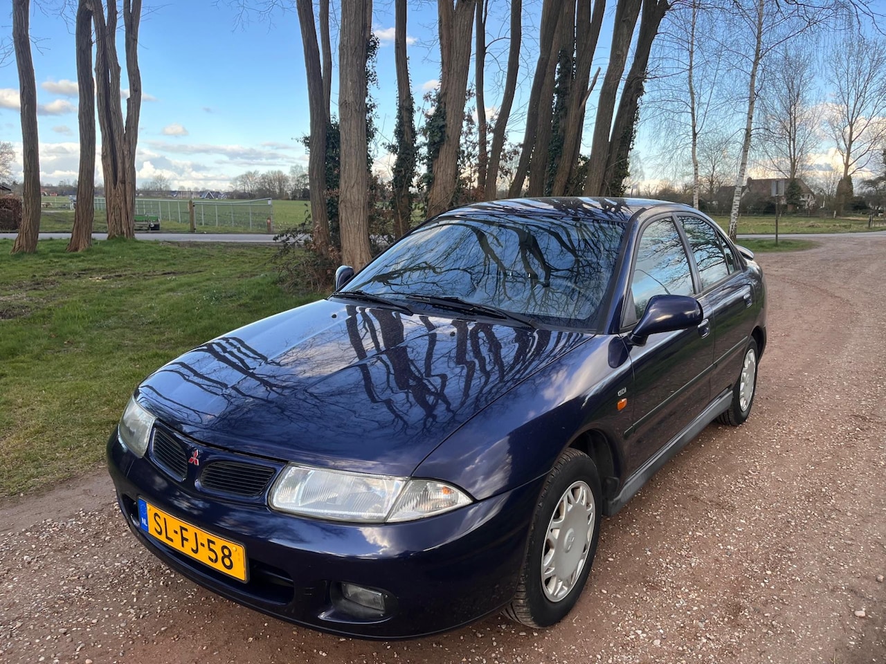 Mitsubishi Carisma - 1.8 GDI LS 1.8 GDI LS - AutoWereld.nl