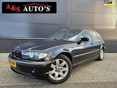 BMW 3-serie Touring - 318i Lifestyle Executive NAP APK Navigatie Parksensoren