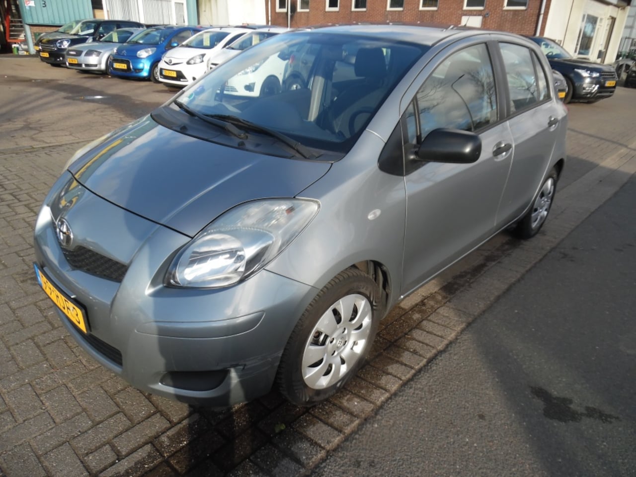 Toyota Yaris - APK 11.25 1.3 VVTi Comfort AIRCO - AutoWereld.nl