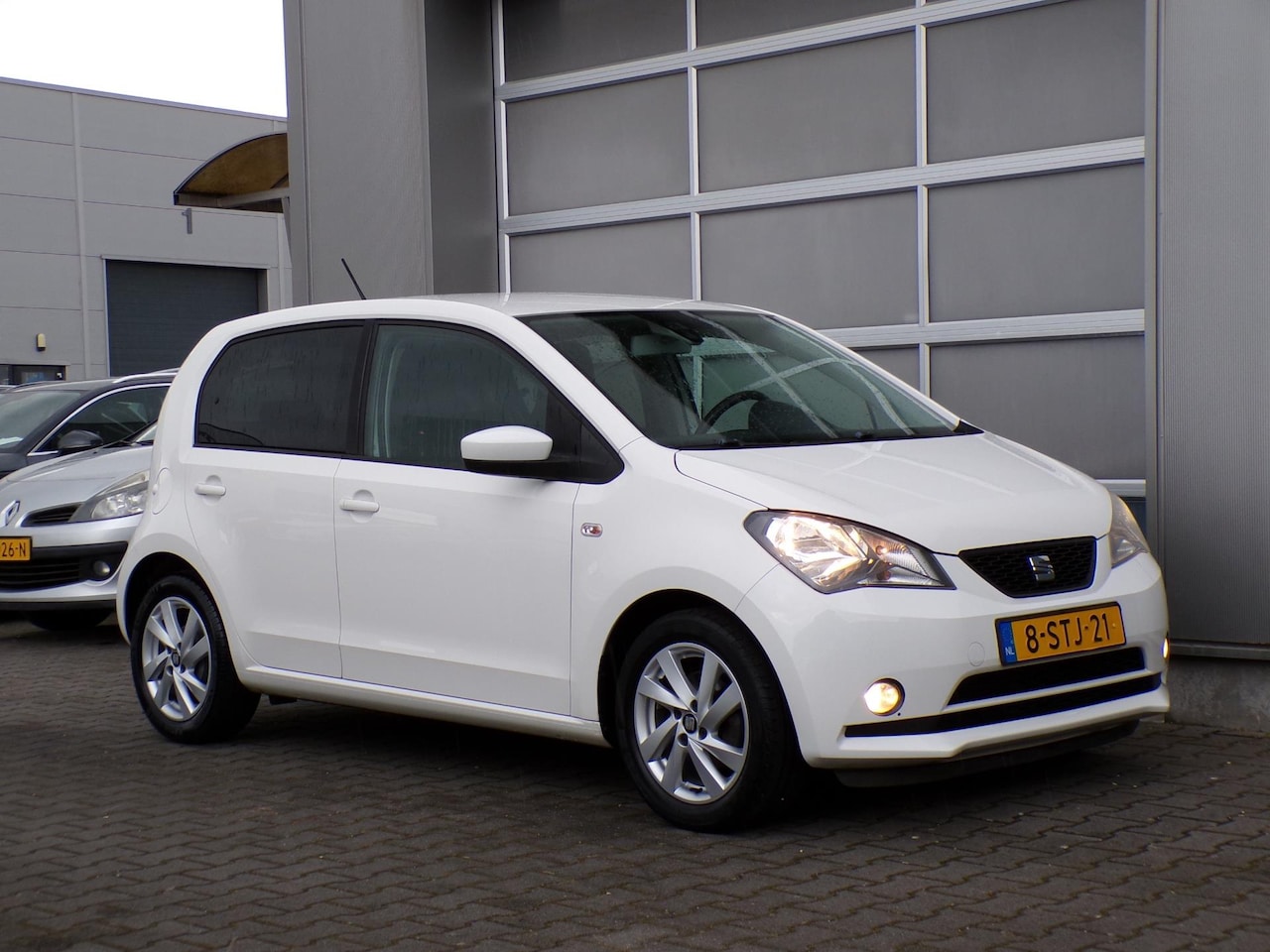 Seat Mii - 1.0 Style Sport PDC/Airco/LM Velgen!! - AutoWereld.nl