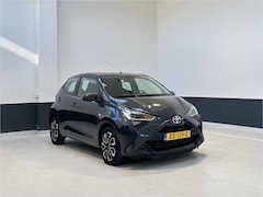 Toyota Aygo - 1.0 VVT-i x-play | NL | Carplay | Navi | Camera | Airco | 5- DRS | LED |