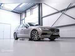 Volvo V60 - 2.0 T8 Twin Engine AWD Inscription | Schuifdak | Trekhaak | Leder | Dealer onderhouden | N