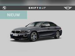 BMW 3-serie - 330e xDrive M-Sport | Schuifdak | CoPilot | Head Up | Comfort Access