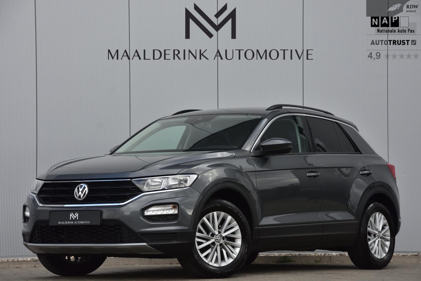 Volkswagen T-Roc - 1.0 TSI Style Navi, App-Connect, Parkeersensoren, Bluetooth - AutoWereld.nl