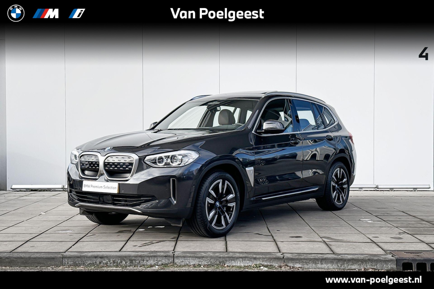 BMW iX3 - Executive Panoramadak / Driving Professional / Parking Assistant / 19" / Stoelverwarming - AutoWereld.nl