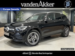 Mercedes-Benz GLC-klasse - 300e AMG // Panoramadak // Burmester // 360 Camera // Keyless // Carbon // Sfeerverlichtin