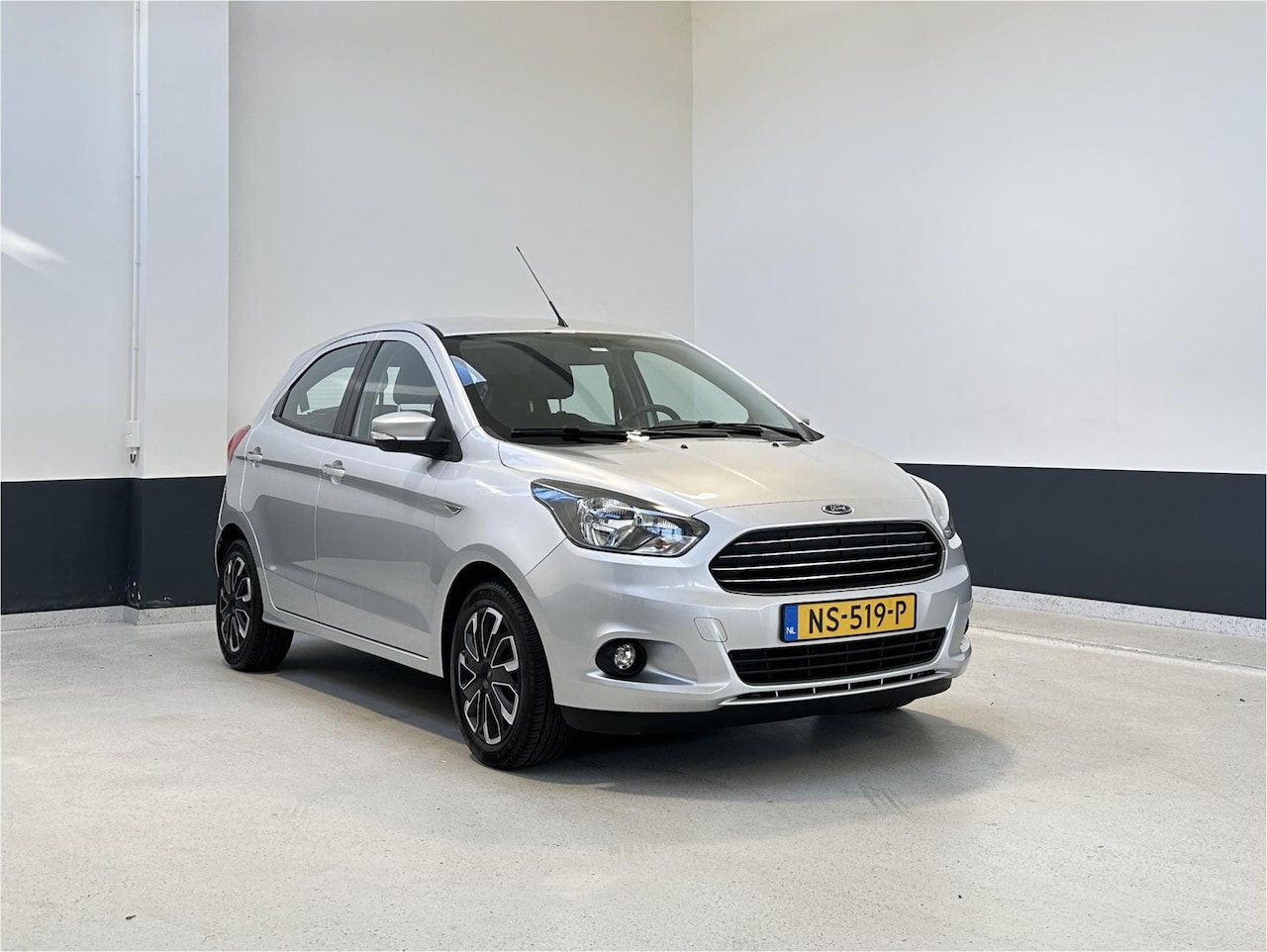 Ford Ka - 1.2 Trend Ultimate | Airco | Bluetooth | NL | 1 Eig| - AutoWereld.nl