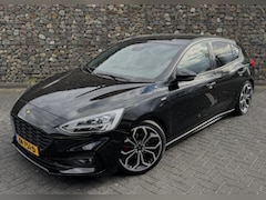 Ford Focus - 1.5 150 PK ST Line Stoel. Stuurverw