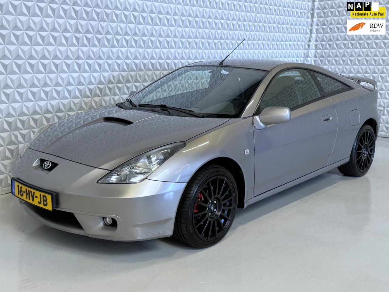 Toyota Celica - 1.8 VVT-i T-Sport 192PK! 237.000km (2002) - AutoWereld.nl