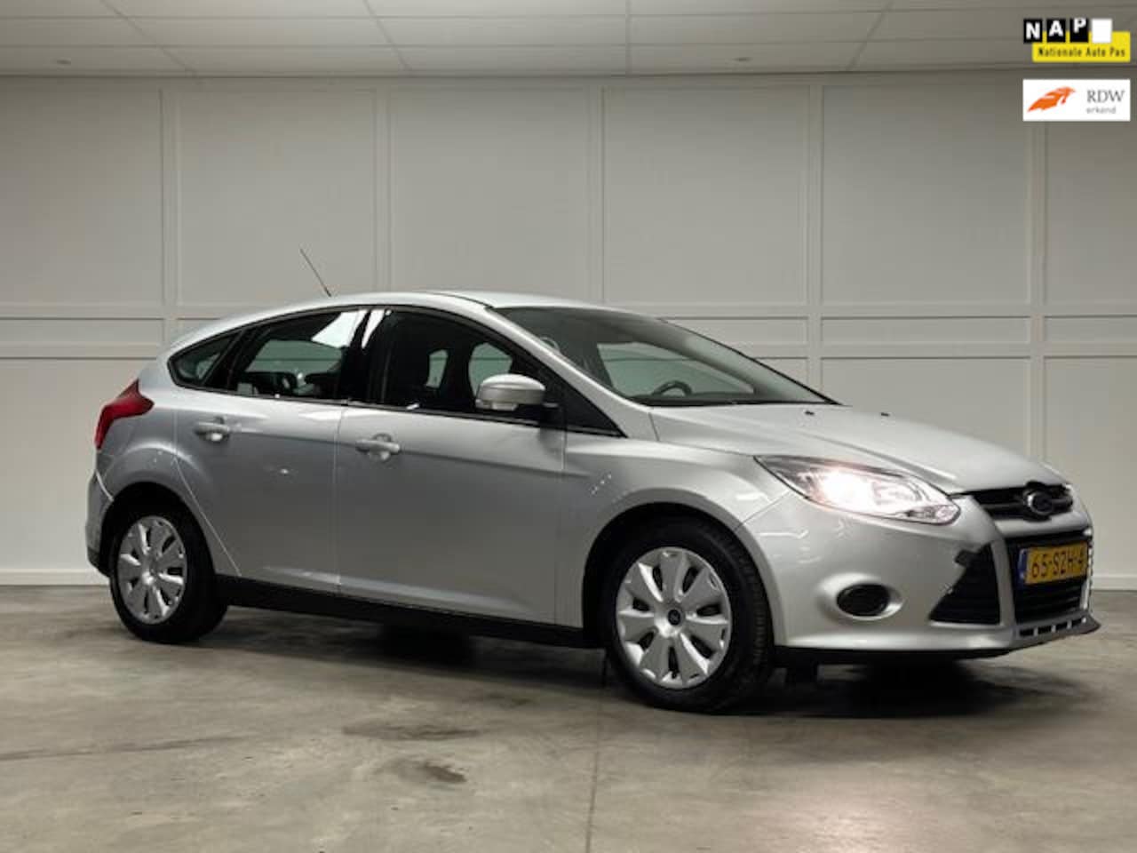 Ford Focus - 1.6 TI-VCT Trend / 2011 / Airco / - AutoWereld.nl